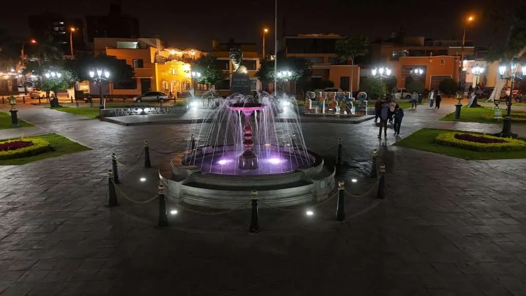 Plaza Bolivar in Pueblo Libre