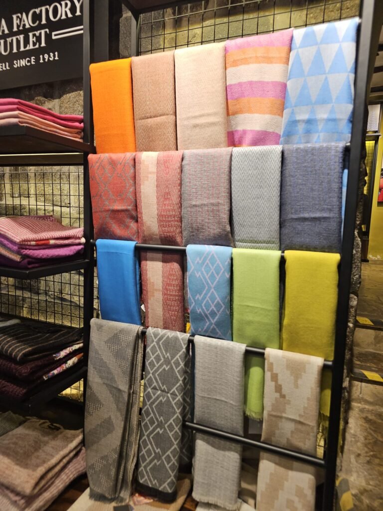 Fine alpaca scarves